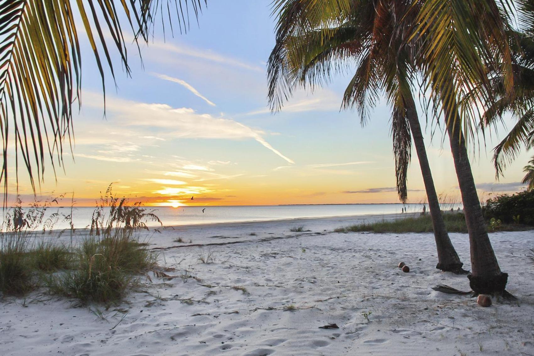 Andre Mar By Sun Palace Vacations Villa Fort Myers Beach Exterior photo